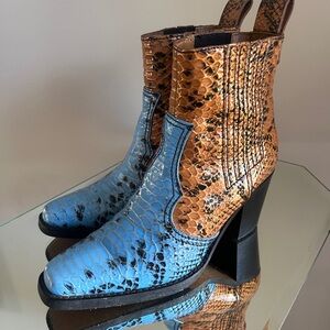 Ganni Blue and Brown Heeled Boots with Snakeskin Texture